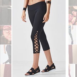 Fabletics Leggings - Yoga Pants /  Capri length